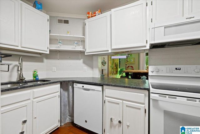 36 COUNTY ROAD 307, Cullman, AL 35057