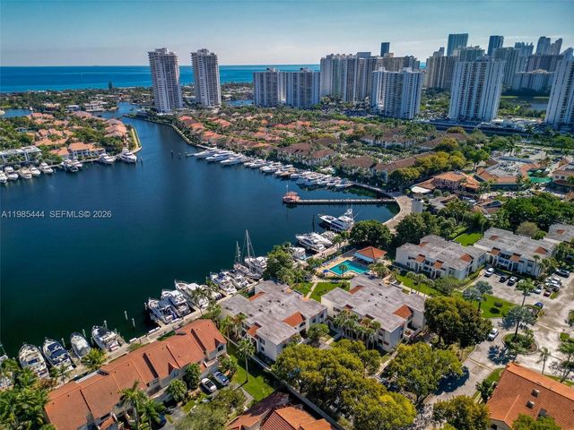3549 Magellan Cir 418, Aventura, FL 33180