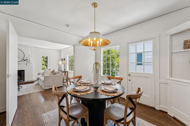 2450 Hillside Ave, Berkeley, CA 94704