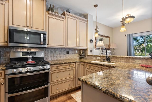 9183 E Laguna Way, Elk Grove, CA 95758