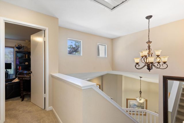 9183 E Laguna Way, Elk Grove, CA 95758