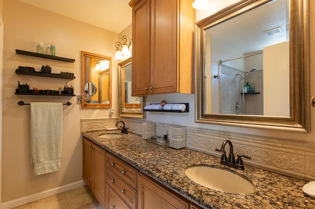 9183 E Laguna Way, Elk Grove, CA 95758
