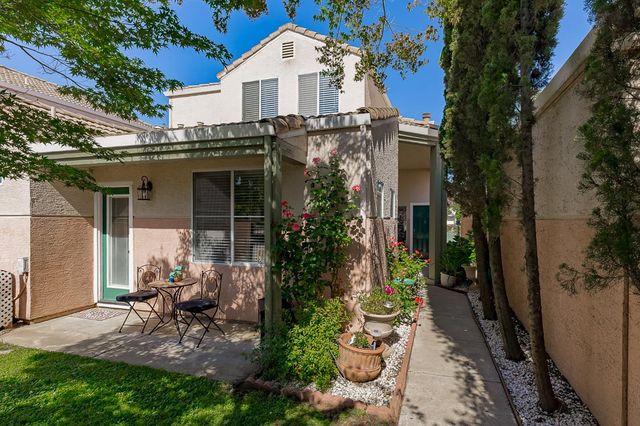 9183 E Laguna Way, Elk Grove, CA 95758