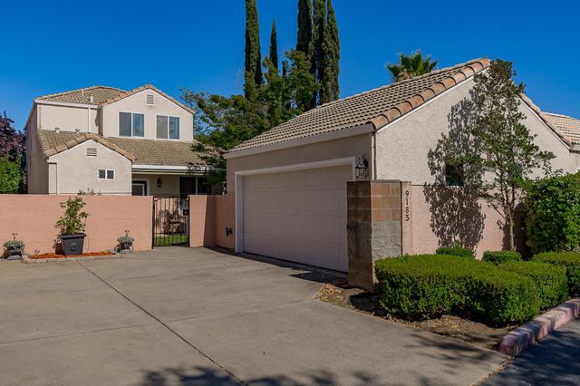 9183 E Laguna Way, Elk Grove, CA 95758