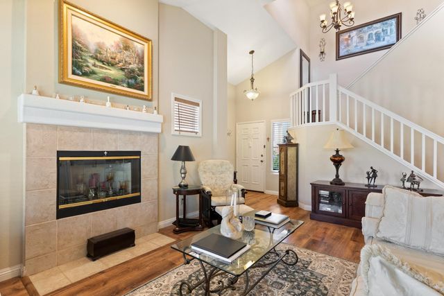 9183 E Laguna Way, Elk Grove, CA 95758