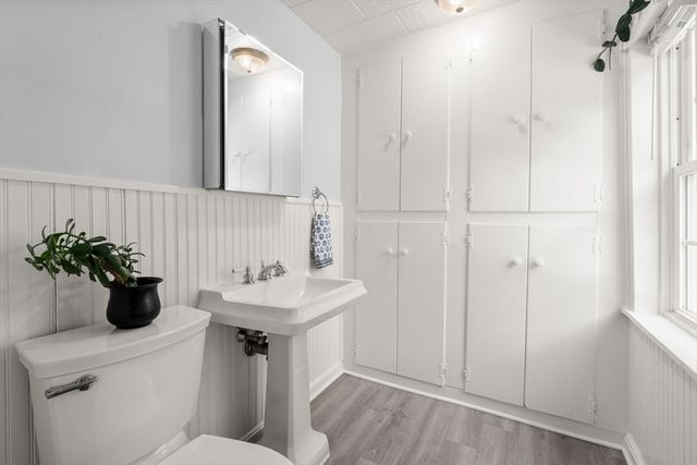 320 Western Avenue, Sherborn, MA 01770