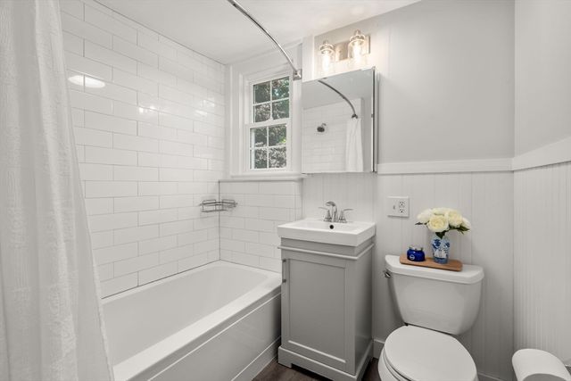 320 Western Avenue, Sherborn, MA 01770