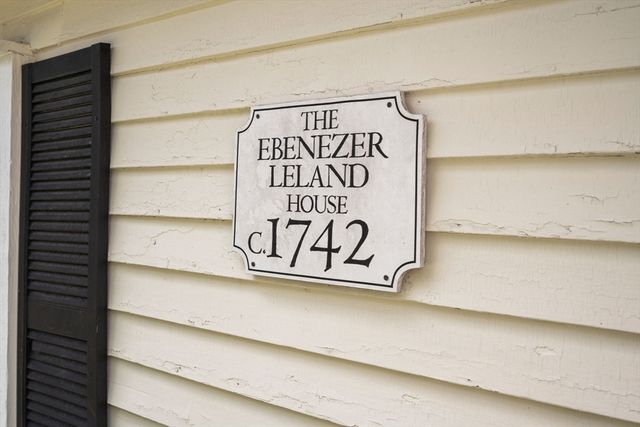 320 Western Avenue, Sherborn, MA 01770