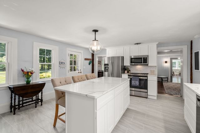 320 Western Avenue, Sherborn, MA 01770