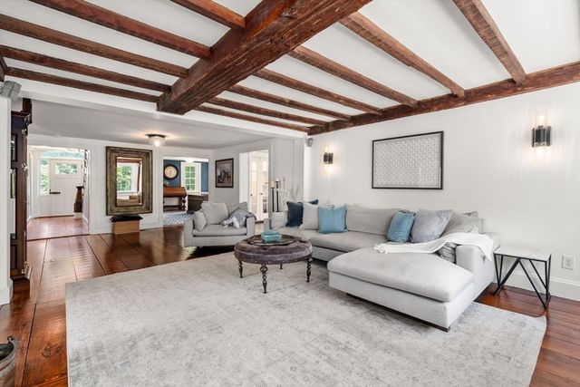 320 Western Avenue, Sherborn, MA 01770