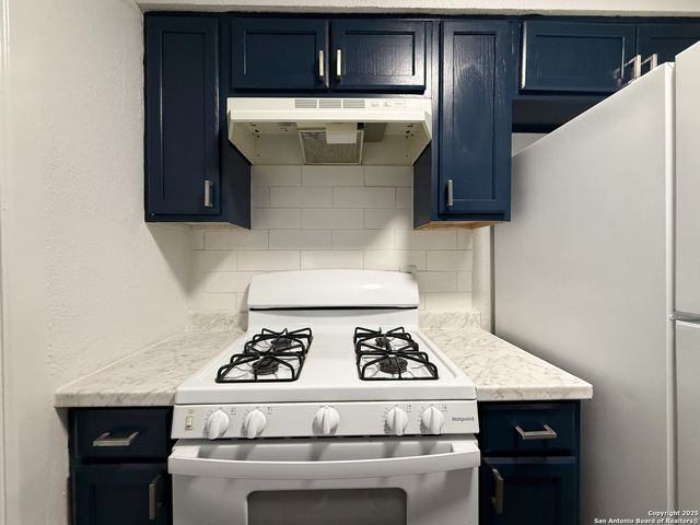 115 Morning Valley, San Antonio, TX 78227