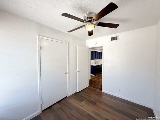115 Morning Valley, San Antonio, TX 78227