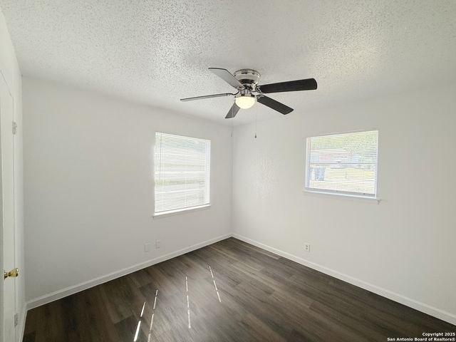 115 Morning Valley, San Antonio, TX 78227
