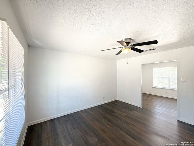 115 Morning Valley, San Antonio, TX 78227
