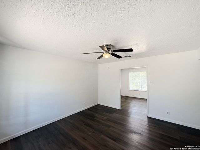 115 Morning Valley, San Antonio, TX 78227
