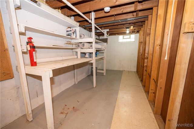 92 Devon Lane, Amherst, NY 14221