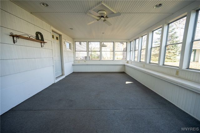 92 Devon Lane, Amherst, NY 14221