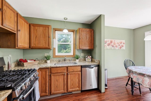 21 S Bartelt Court, Madison, WI 53704