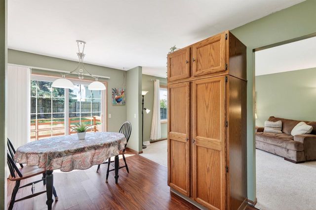 21 S Bartelt Court, Madison, WI 53704