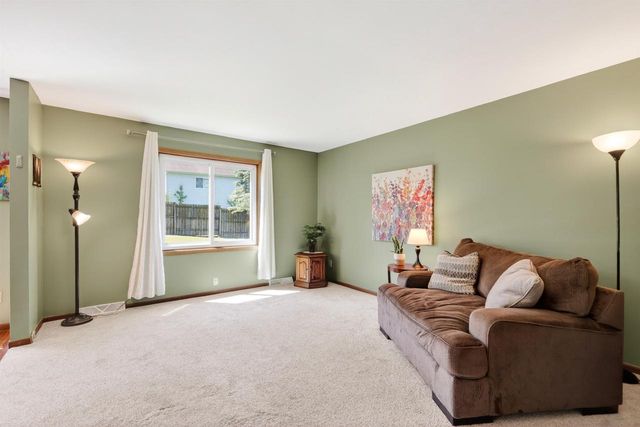 21 S Bartelt Court, Madison, WI 53704