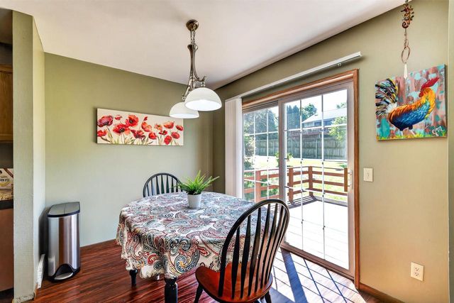 21 S Bartelt Court, Madison, WI 53704