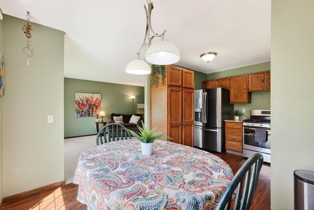 21 S Bartelt Court, Madison, WI 53704