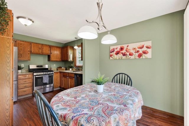 21 S Bartelt Court, Madison, WI 53704