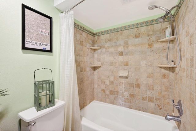 21 S Bartelt Court, Madison, WI 53704