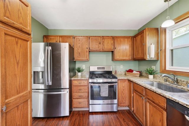 21 S Bartelt Court, Madison, WI 53704