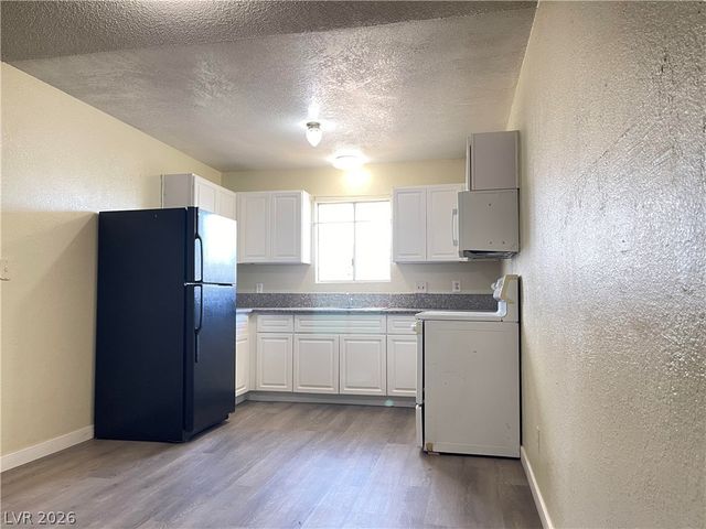 1709 South FAIRFIELD Avenue F, Las Vegas, NV 89102
