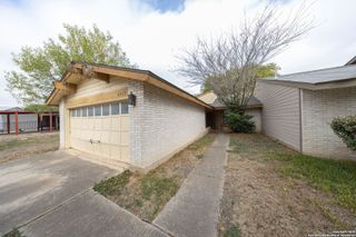 6915 Brecon, San Antonio, TX 78239