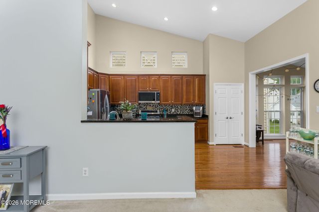 5 Tommys Meadow, Pemberton, NJ 08068