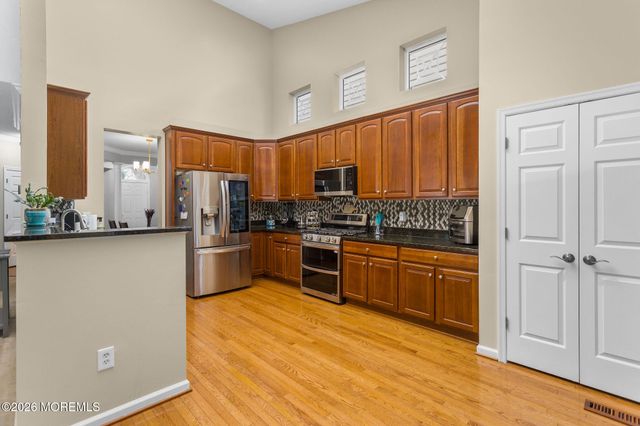 5 Tommys Meadow, Pemberton, NJ 08068