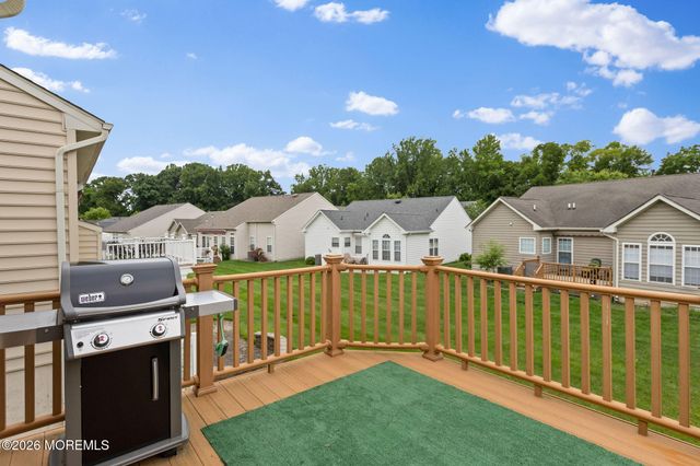 5 Tommys Meadow, Pemberton, NJ 08068