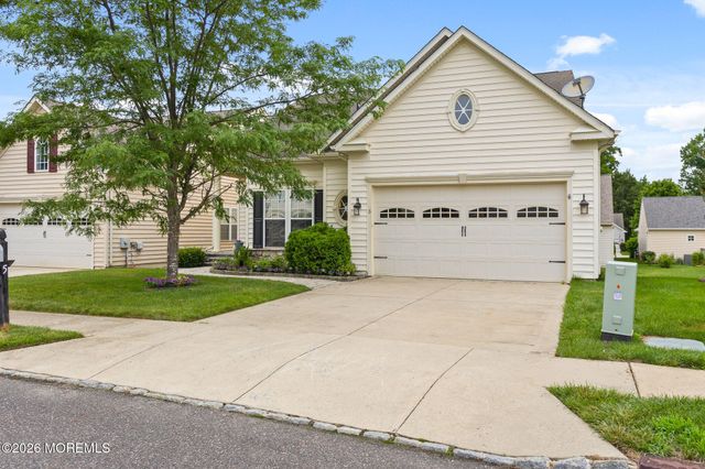 5 Tommys Meadow, Pemberton, NJ 08068