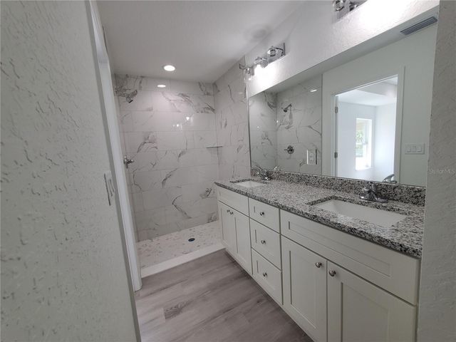 14 SEQUOIA TRAIL TRAK, Ocklawaha, FL 32179
