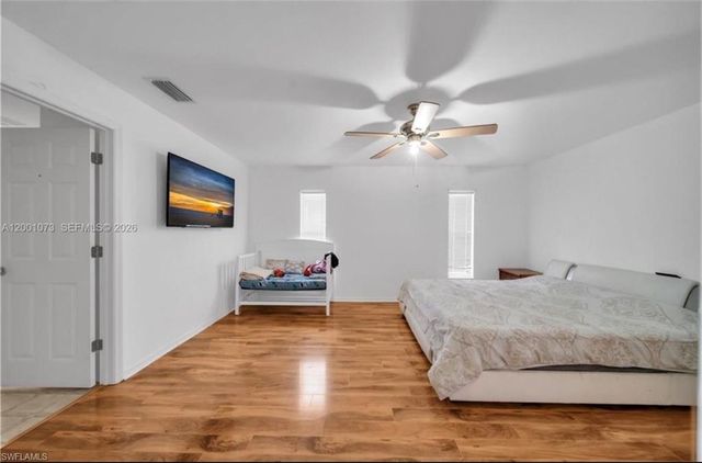 2840 NW 2nd TER, Cape Coral, FL 33993