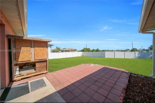 2840 NW 2nd TER, Cape Coral, FL 33993