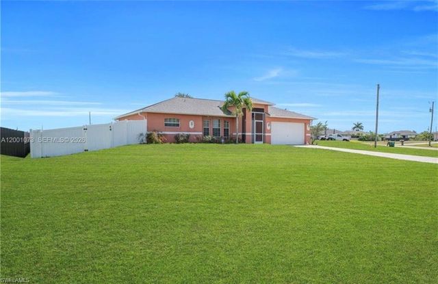 2840 NW 2nd TER, Cape Coral, FL 33993
