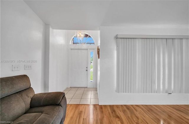 2840 NW 2nd TER, Cape Coral, FL 33993