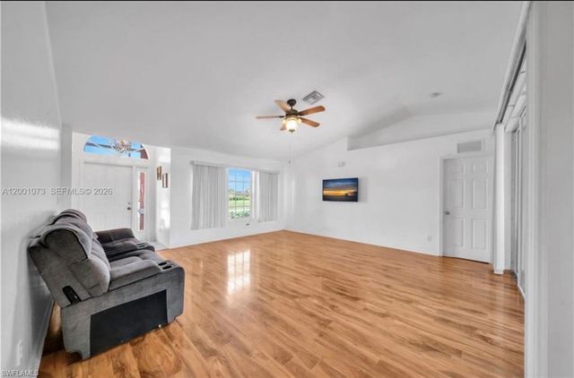 2840 NW 2nd TER, Cape Coral, FL 33993