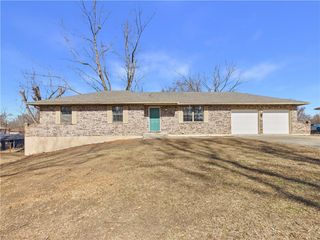 803 E Market Street, Warrensburg, MO 64093