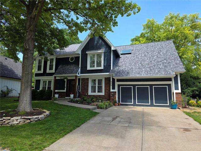 608 Butternut Lane, Liberty, MO 64068