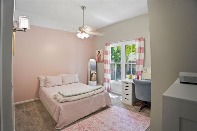 608 Butternut Lane, Liberty, MO 64068