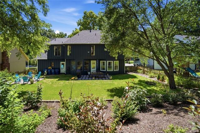 608 Butternut Lane, Liberty, MO 64068