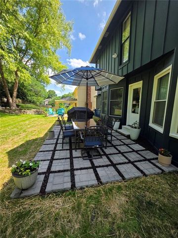 608 Butternut Lane, Liberty, MO 64068