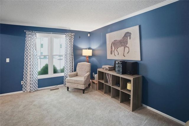 608 Butternut Lane, Liberty, MO 64068