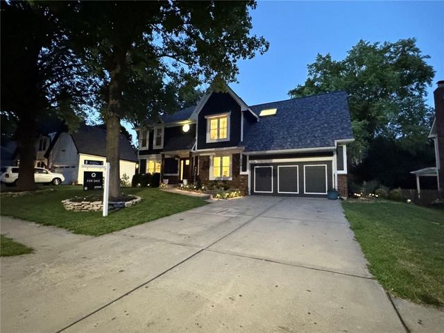 608 Butternut Lane, Liberty, MO 64068