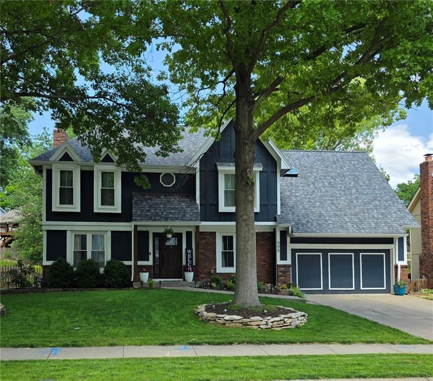 608 Butternut Lane, Liberty, MO 64068