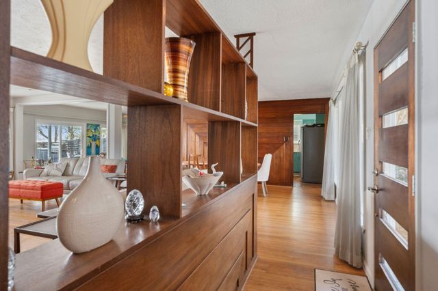 138 N Burnett Drive, Baytown, TX 77520